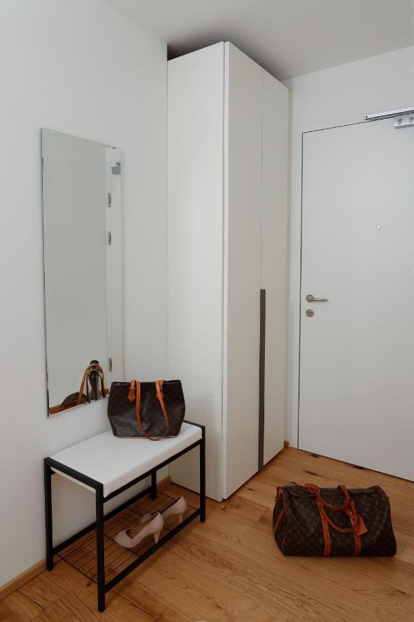 Appartement Triiiple Level 22 Mit Balkon Und Tiefgarage Vienne